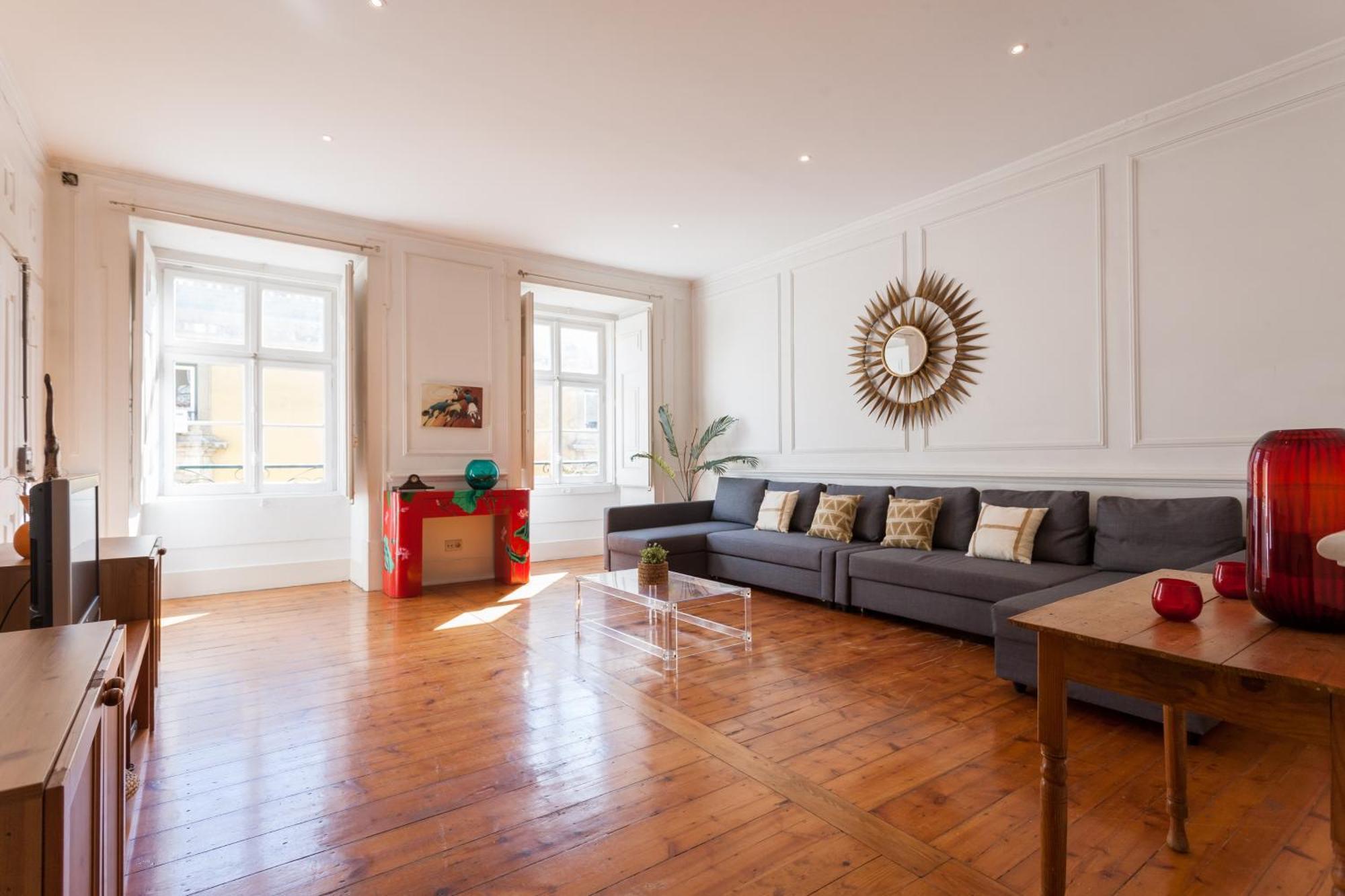 Tejo Vintage Three-Bedroom Apartment - By Lu Holidays Lisboa Екстериор снимка