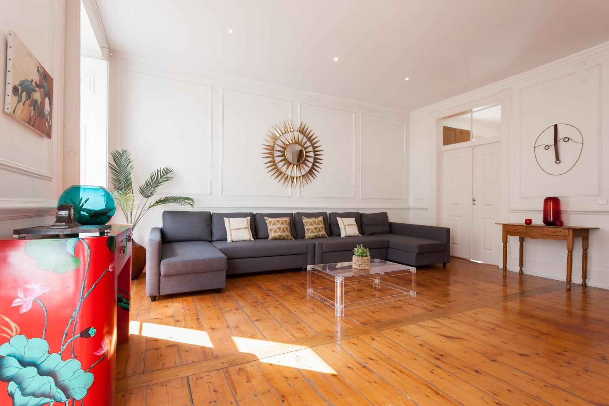 Tejo Vintage Three-Bedroom Apartment - By Lu Holidays Lisboa Екстериор снимка
